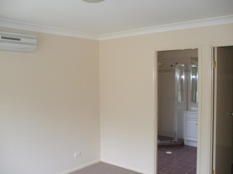 Pacific Pines QLD 4211