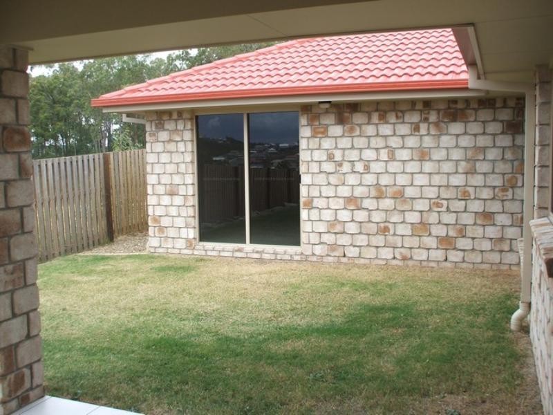 Pacific Pines QLD 4211