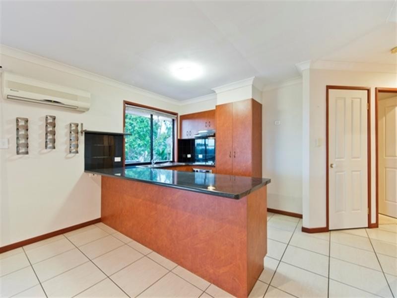 42 Palmerston Drive, Oxenford QLD 4210