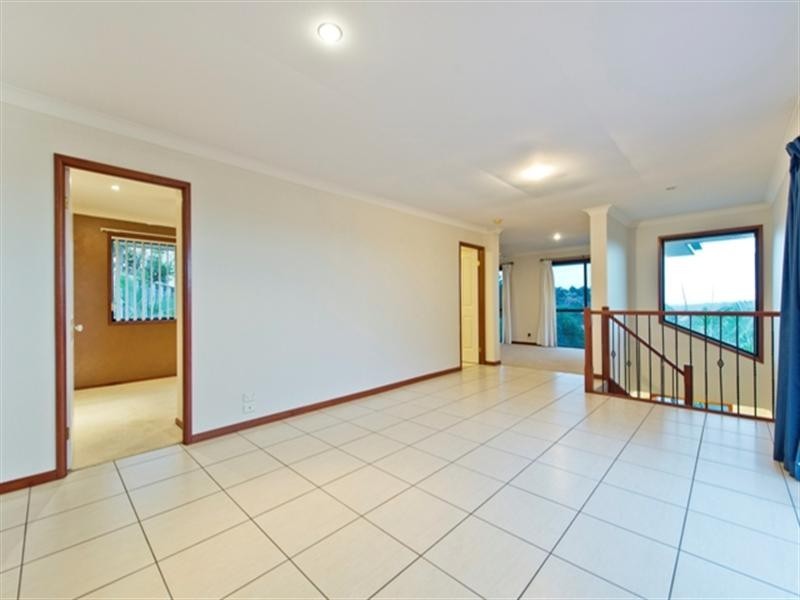 42 Palmerston Drive, Oxenford QLD 4210