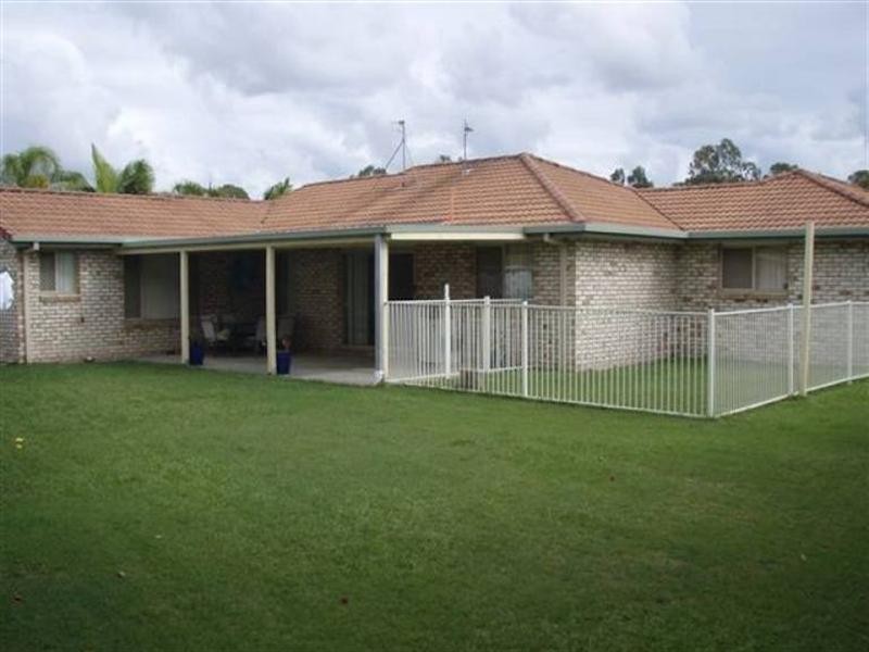 13 Rosswood Court, Helensvale QLD 4212