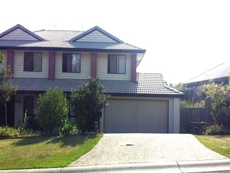 2/30 Witheren Circuit, Pacific Pines QLD 4211