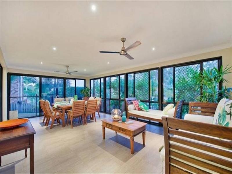 46 Gippsland Drive, Helensvale QLD 4212