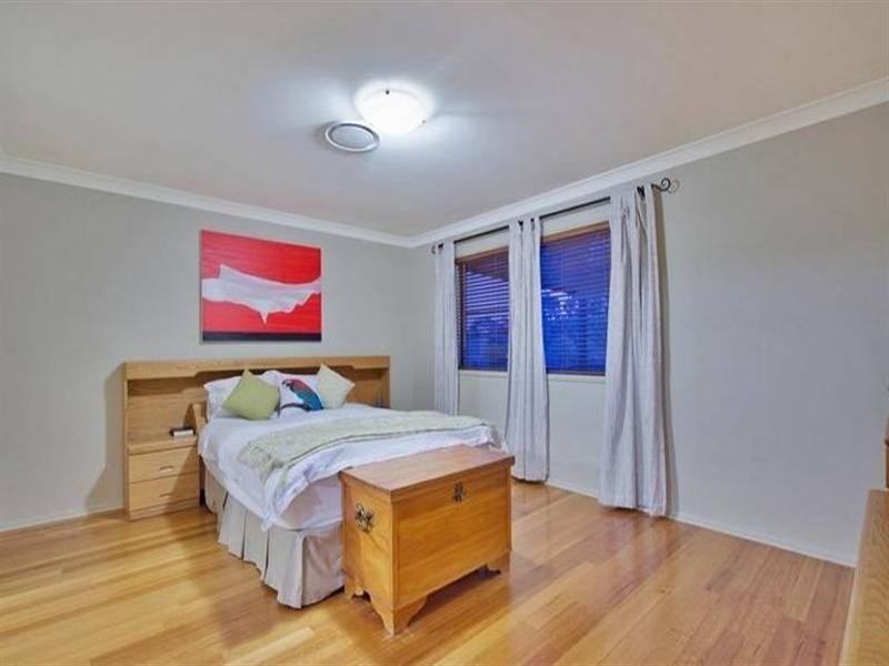 46 Gippsland Drive, Helensvale QLD 4212