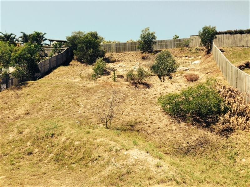 66 Hawkesbury Avenue, Pacific Pines QLD 4211