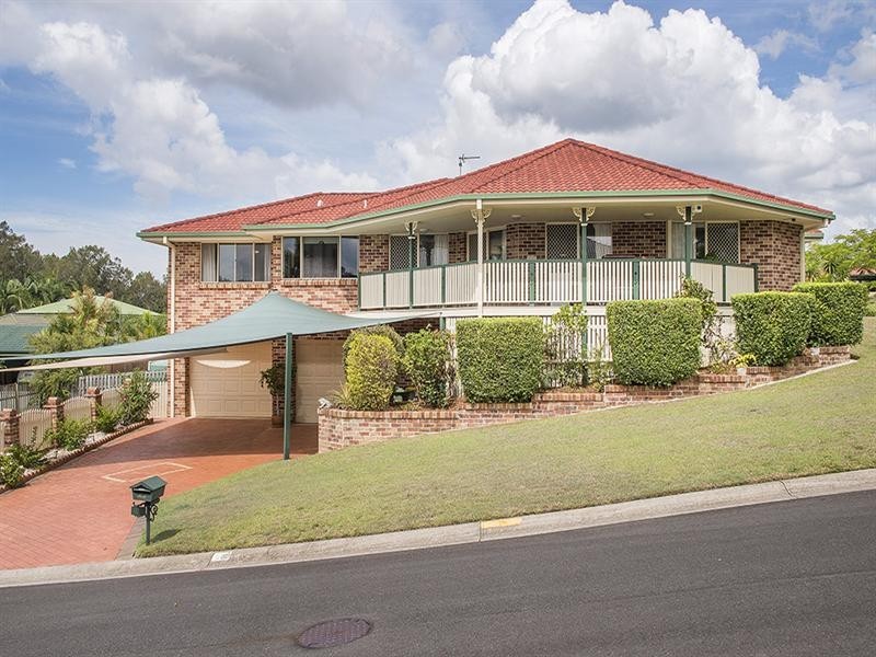 1 Yungaburra Place, Helensvale QLD 4212