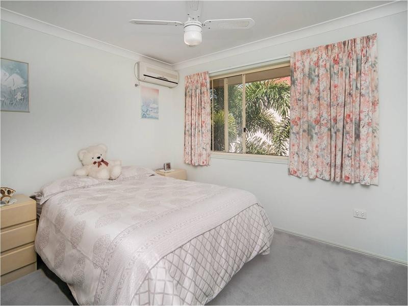 1 Yungaburra Place, Helensvale QLD 4212