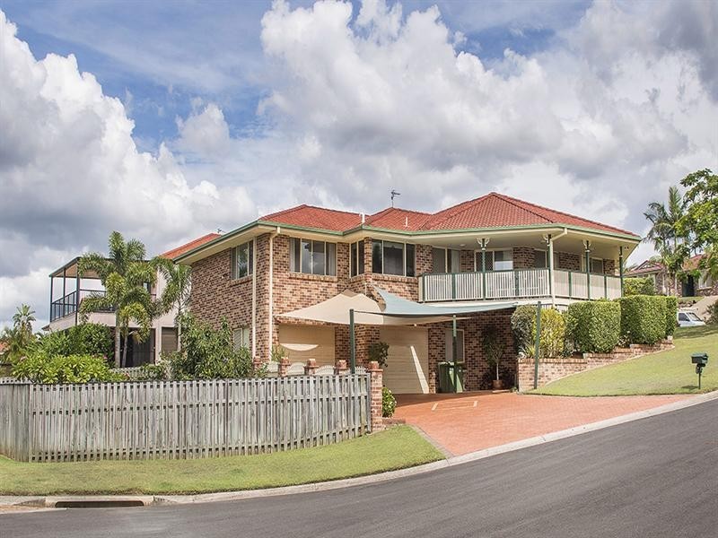 1 Yungaburra Place, Helensvale QLD 4212