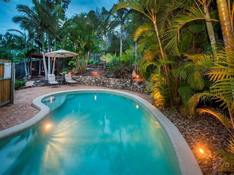 12 Moorea Court, Pacific Pines QLD 4211