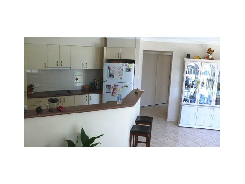 3 Yaldara Street, Pacific Pines QLD 4211