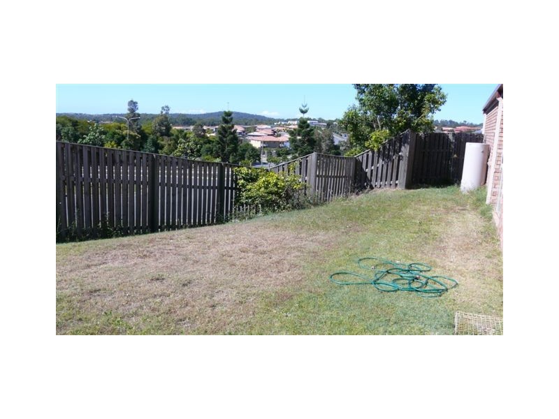 3 Yaldara Street, Pacific Pines QLD 4211