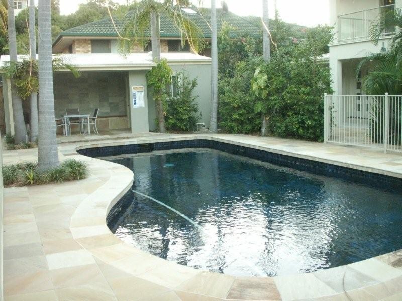 27 Gordon Street, Labrador QLD 4215