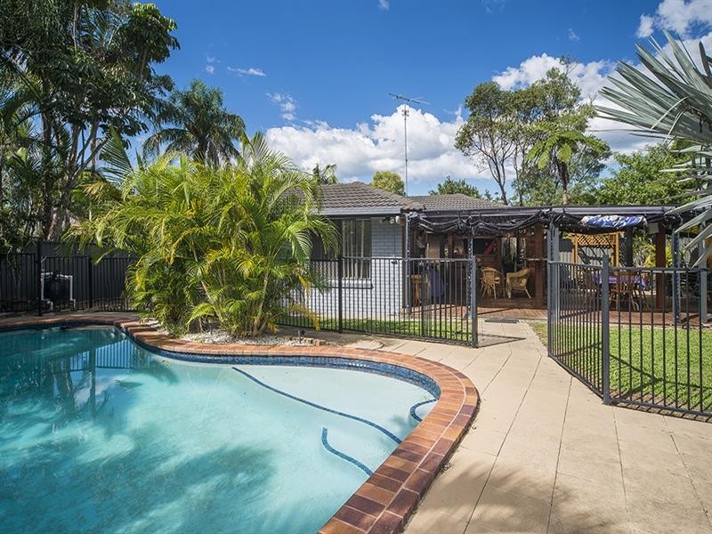 6 Wandilla Drive, Helensvale QLD 4212