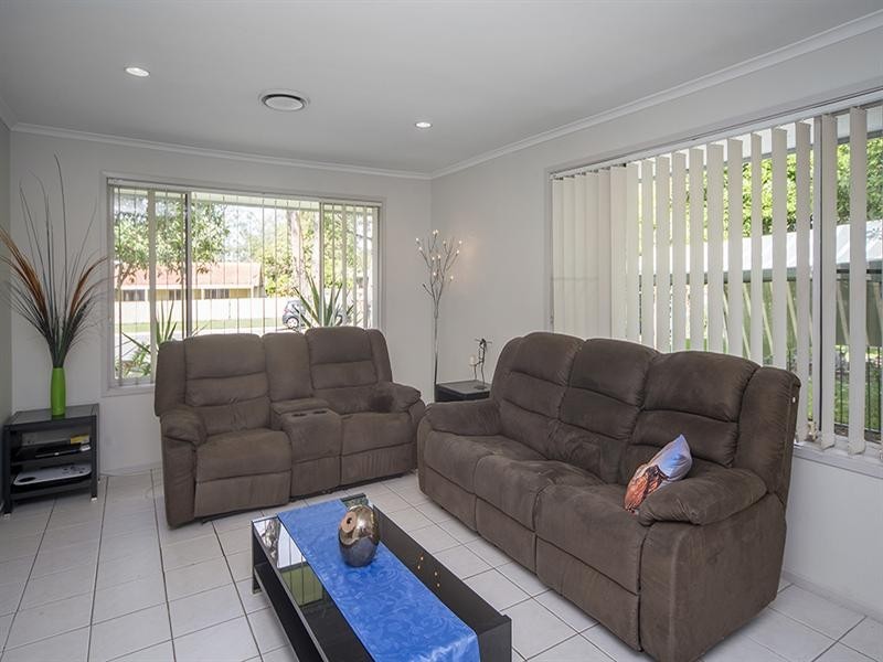 6 Wandilla Drive, Helensvale QLD 4212