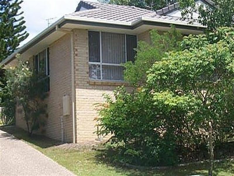 1/16 Bathurst Court, Helensvale QLD 4212