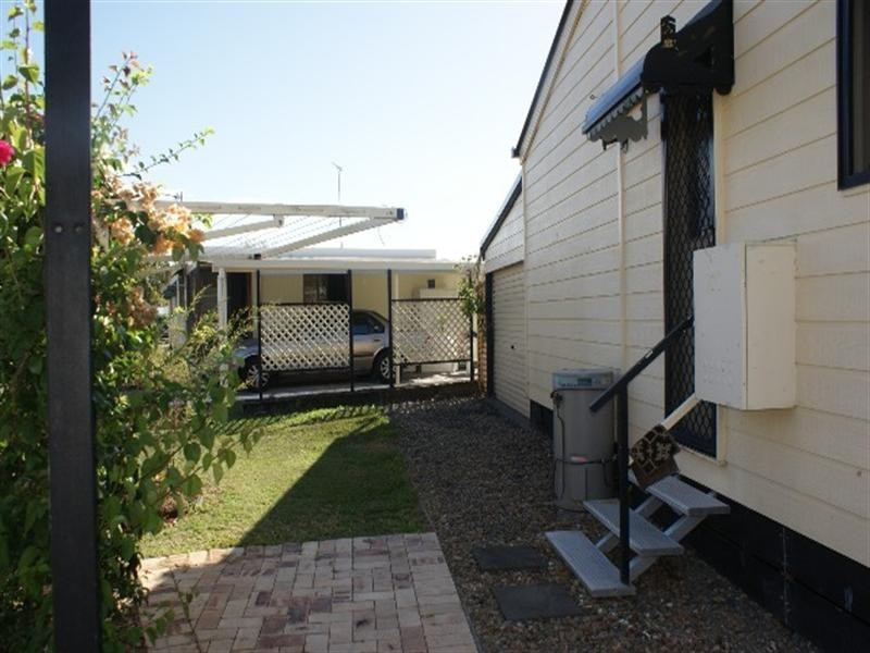 202/66-86 Siganto Drive, Helensvale QLD 4212