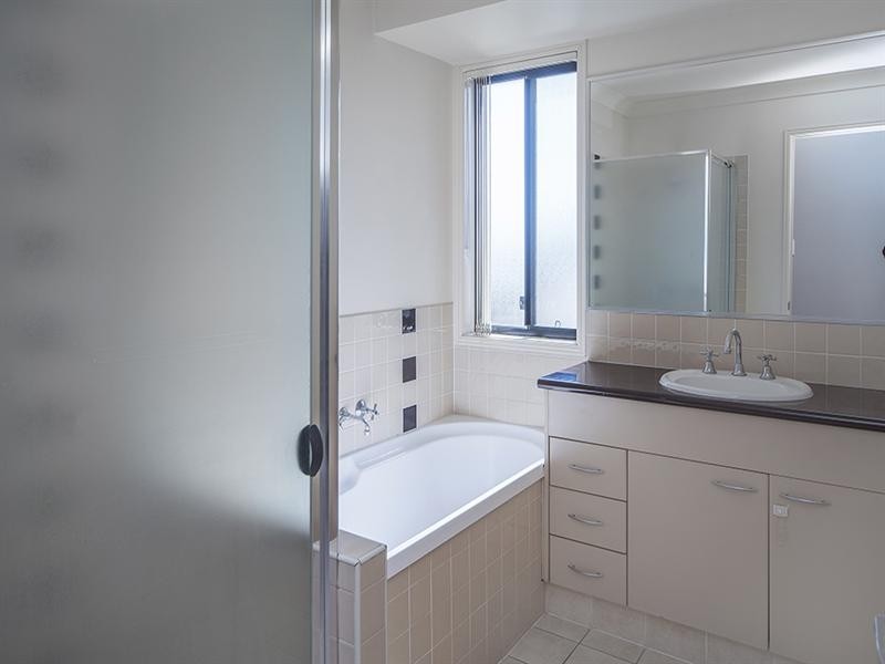 1 Jessica Drive, Upper Coomera QLD 4209