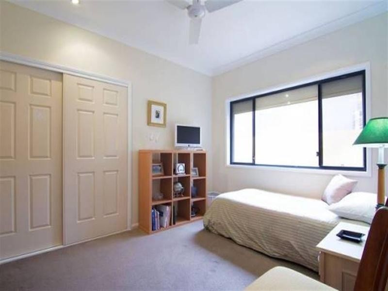 7 Wisemans Court, Helensvale QLD 4212