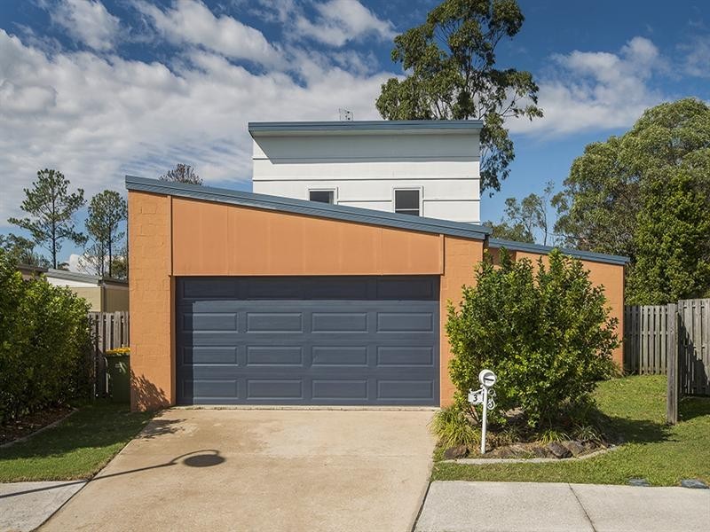 3 Ridgewood Close, Pacific Pines QLD 4211