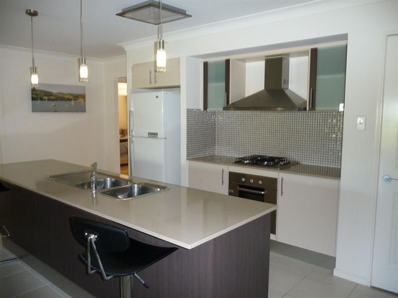 5 Fatima Place, Calamvale QLD 4116