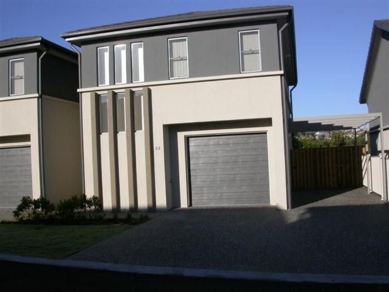 Pacific Pines QLD 4211