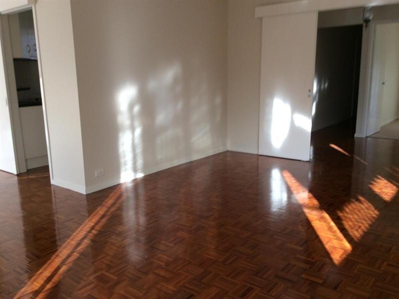 27 Vaggelas Crescent, Biggera Waters QLD 4216