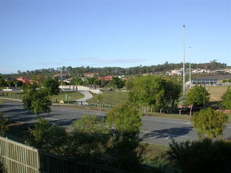 20/1 Belongil Street, Pacific Pines QLD 4211