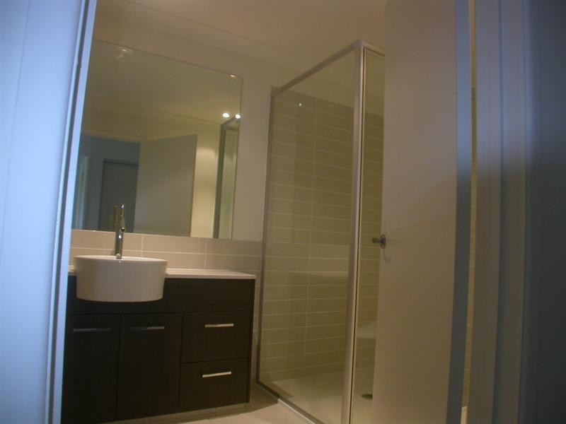 20/1 Belongil Street, Pacific Pines QLD 4211