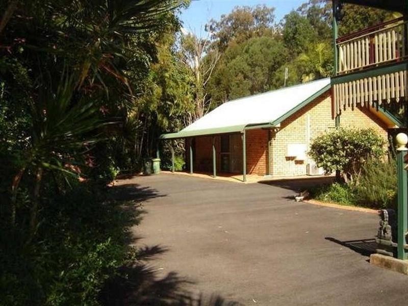 1a DEWBERRY Way, Gaven QLD 4211