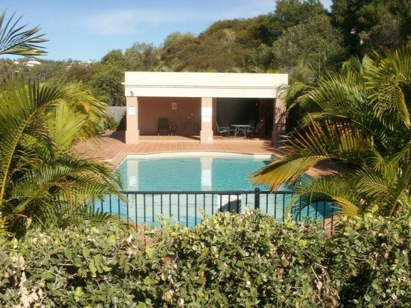 11/13 Hervery Street, Pacific Pines QLD 4211