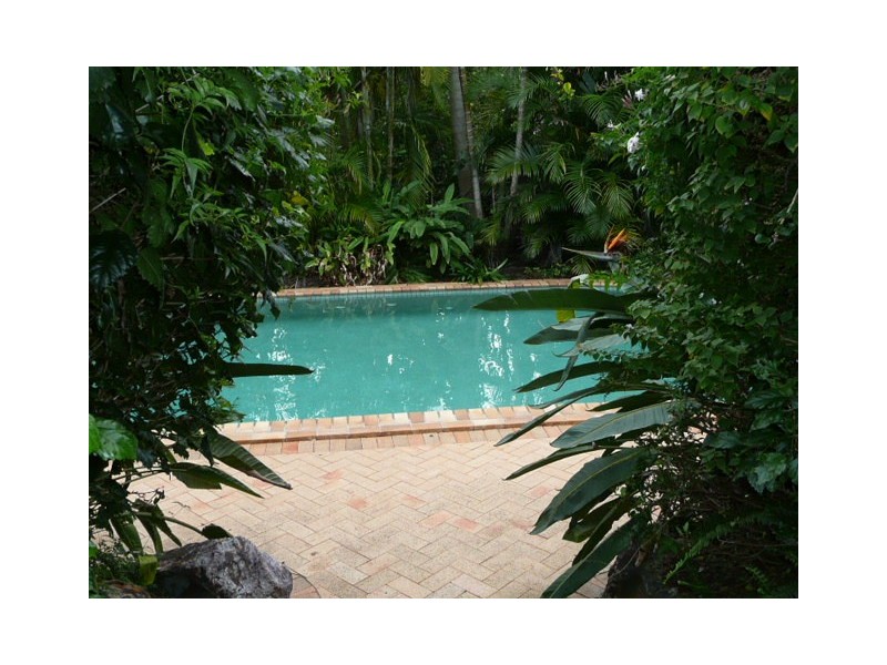 12 Hannaford Place, Helensvale QLD 4212