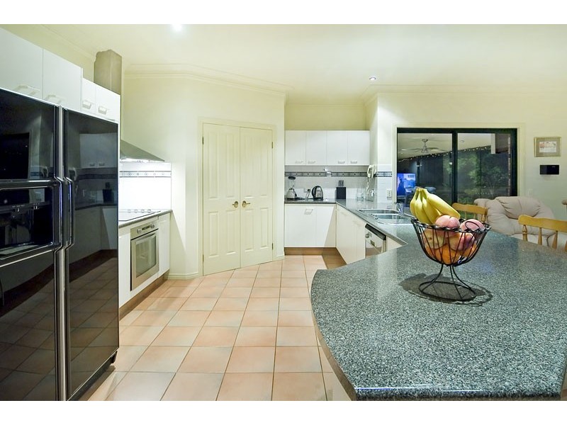 12 Hannaford Place, Helensvale QLD 4212