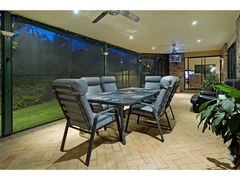 12 Hannaford Place, Helensvale QLD 4212