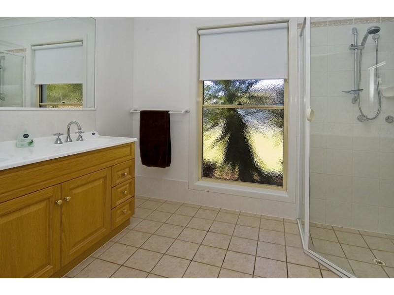 10 Drysdale Place, Paradise Point QLD 4216