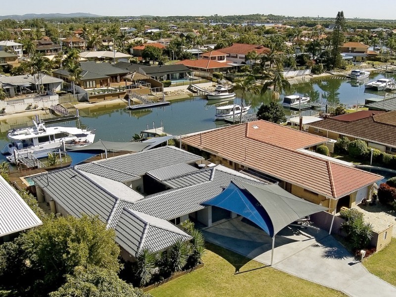 10 Drysdale Place, Paradise Point QLD 4216
