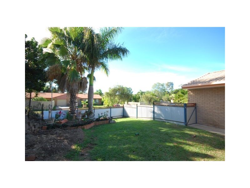 1/18 Artists Avenue, Oxenford QLD 4210