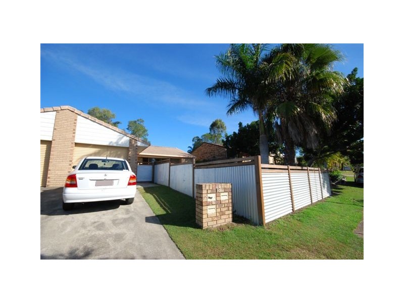 1/18 Artists Avenue, Oxenford QLD 4210