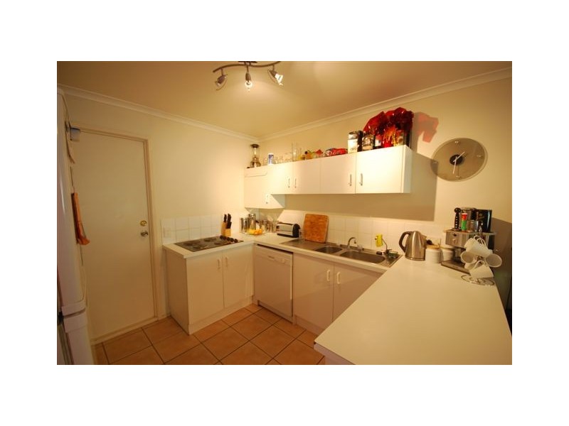 1/18 Artists Avenue, Oxenford QLD 4210