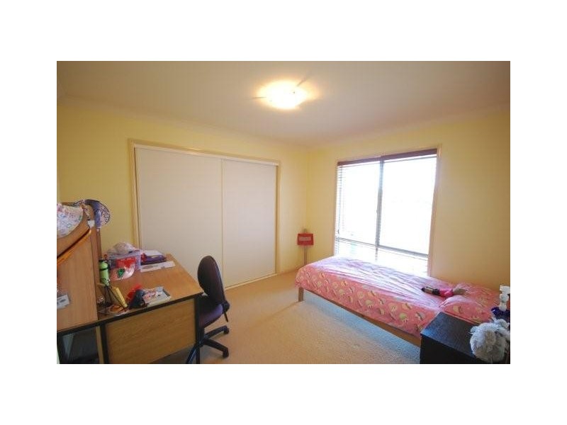 24 Pandora Crescent, Pacific Pines QLD 4211