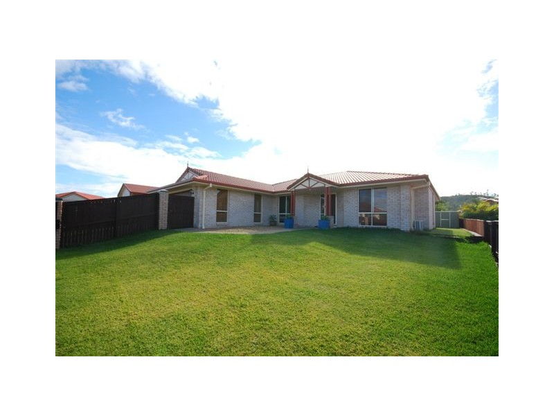 24 Pandora Crescent, Pacific Pines QLD 4211