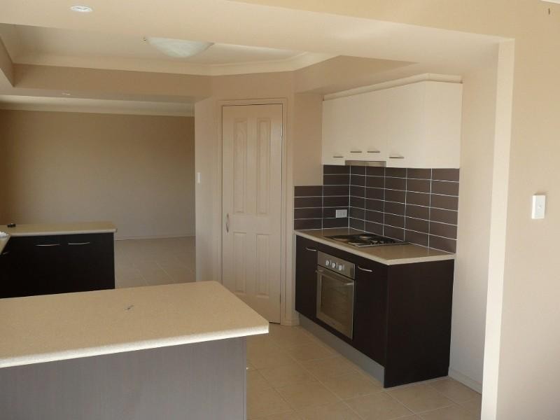 Pacific Pines QLD 4211