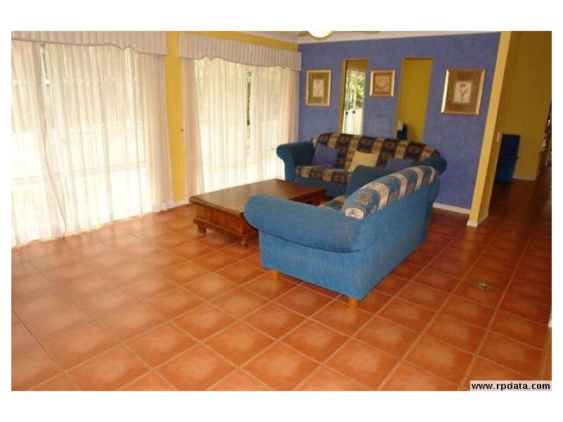 23 Pacific Pines Boulevard, Pacific Pines QLD 4211