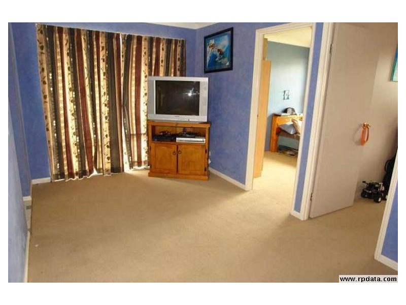 23 Pacific Pines Boulevard, Pacific Pines QLD 4211