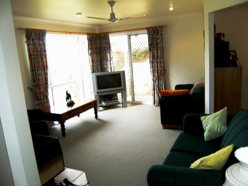 12 Balranald Court, Helensvale QLD 4212