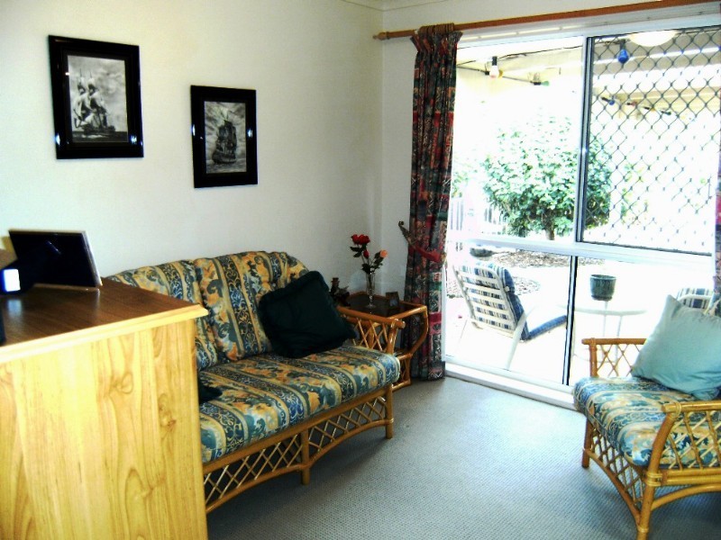 12 Balranald Court, Helensvale QLD 4212