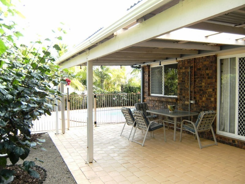 12 Balranald Court, Helensvale QLD 4212