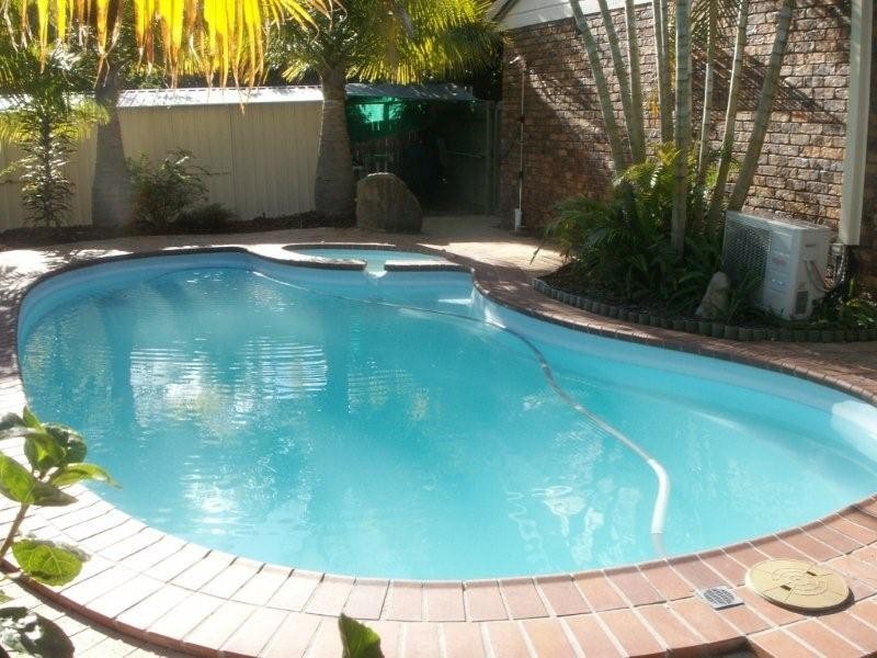 12 Balranald Court, Helensvale QLD 4212