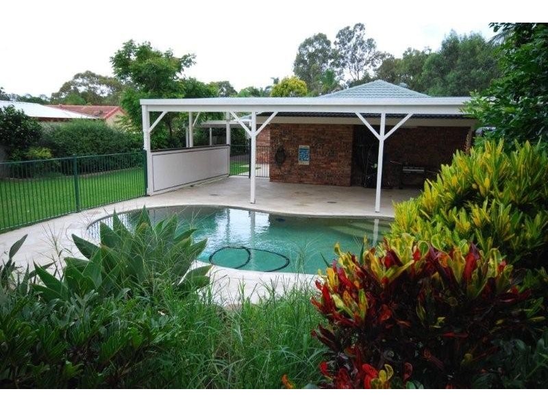 3 Wilmot Place, Helensvale QLD 4212