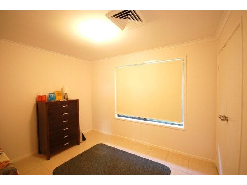 3 Wilmot Place, Helensvale QLD 4212