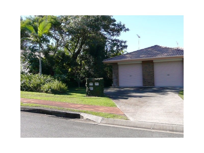 33 Broadway Drive, Oxenford QLD 4210